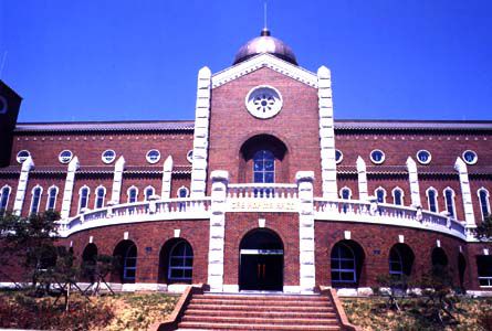 계명대학교아담스채플관